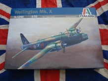 images/productimages/small/Wellington Mk.X doos Italeri schaal 1;72 nw.jpg